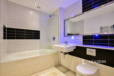 2 bedroom apartment to rent Skyline Central 2, 49 Goulden Street, Manchester, M4 - Photo 5