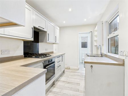 Salisbury Avenue, Colchester, Essex, CO3 3DW - Photo 4