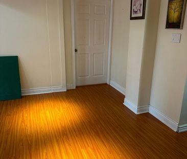 For Lease - 110 Beare Trail Unit# Basement, Newmarket, Ontario - Photo 1