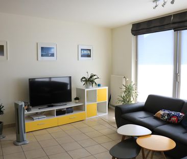 Recent duplexappartement gelegen aan de markt van Lennik. - Foto 1