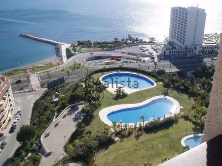 Alquiler de piso en Calle El Coloso - Photo 2