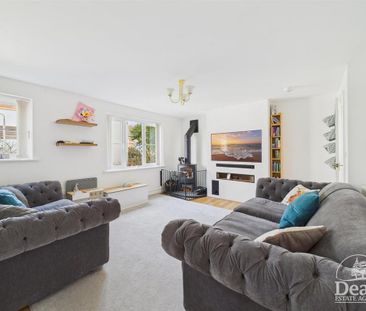 3 bedroom detached house to rent - Photo 3