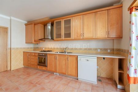 Apartamento T6 em Leiria - Photo 2