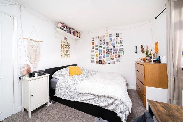 3 bedroom maisonette to rent - Photo 1