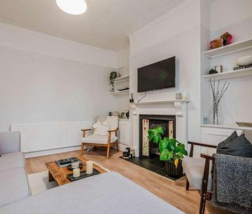 Bents Avenue, Flixton, Manchester, M41 - Photo 5