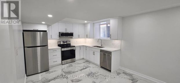 15163 DANBY ROAD - Photo 1