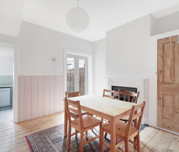 3 Bedroom House - End Terrace To Let - Photo 6