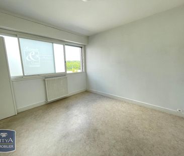 Location Appartement 4 pièces 80m² BOURGES 18000 - Photo 3