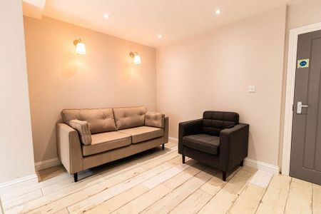 5 bedroom house to rent - Photo 2