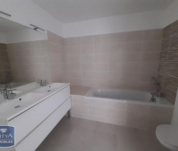 Location Appartement 4 pièces 89m² LUYNES 80ème - Photo 6