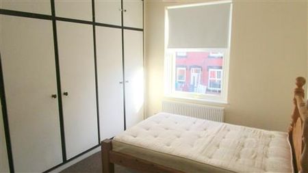 1 bedroom terraced house to rent - Photo 2