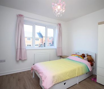 2 bedroom Terraced House to rent in Elm Road, Blaydon-On-Tyne, Tyne... - Photo 5