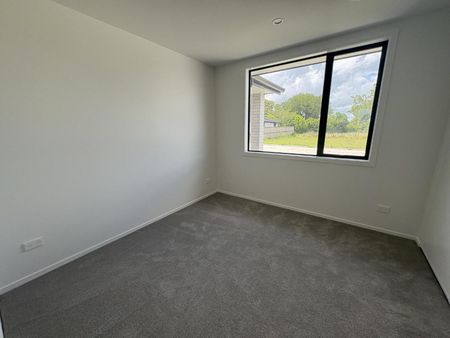 'Lock it in' in Lockerbie - Photo 2