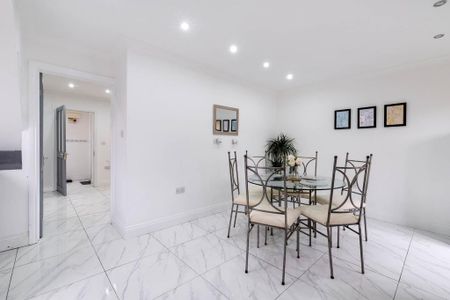 3 bedroom detached house to rent - Photo 5