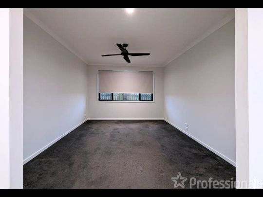 26 Myrtle Street, Deebing Heights QLD 4306 - Photo 1