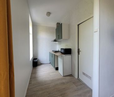 Location Appartement 1 pièce 24m² VALENCIENNES 59300 - Photo 4