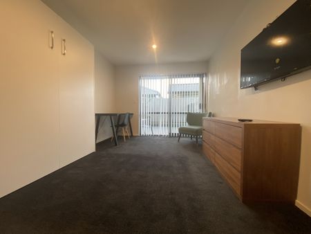 Unit 02b, 70 Waltham Road, Sydenham, Christchurch - Photo 3