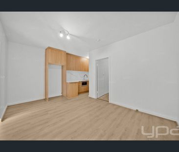 Affordable Living in Gardenvale Flat - Photo 5