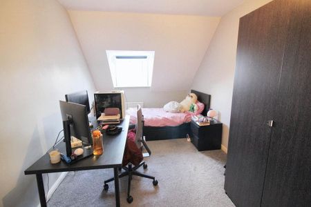 5 bedroom house to rent - Photo 3