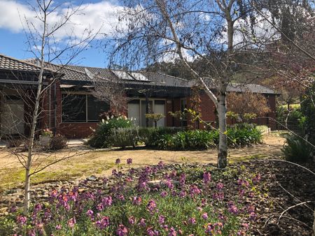 30 Billson Place, Glenroy NSW 2640 - House For Rent | Domain - Photo 5