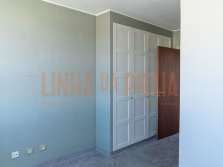 3 room luxury Apartment for rent in Matosinhos, Distrito do Porto - Photo 3