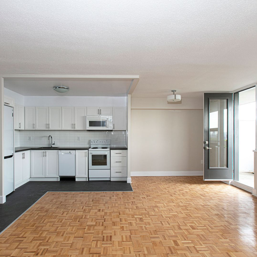 For Lease - 1500 Bathurst Street Unit# 1108, Toronto, Ontario - Photo 1