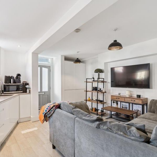 1 bedroom apartment to rent - Photo 1
