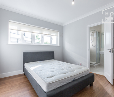 4 bedroom flat to rent - Photo 2