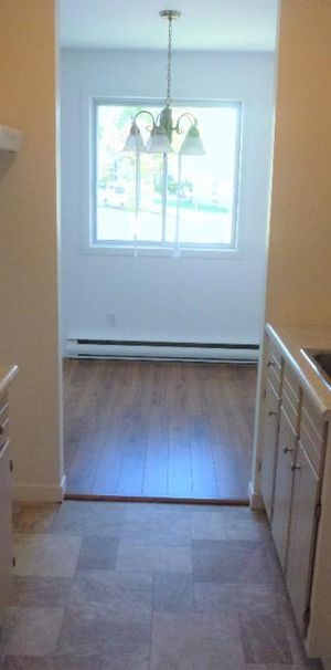 4 1/2 Chauffé/Éclairé, Décembre, Lévis secteur Desjardins, UQAR, CFP - Photo 1