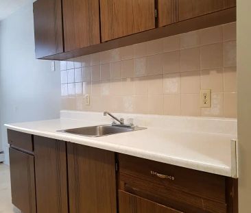 Conveniently located Suite Steps from Red Deer Hospital (RP054) — C... - Photo 3