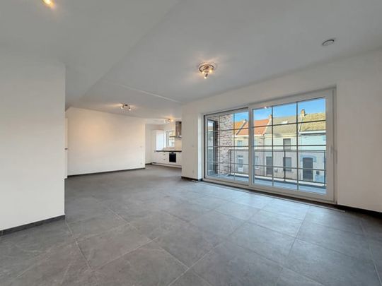 Appartement te huur - Photo 1