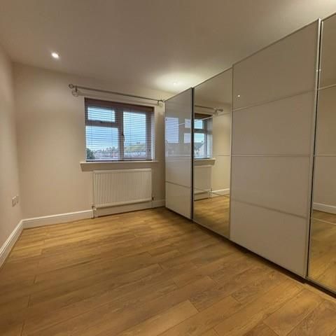 3 bedroom detached house to rent - Photo 1