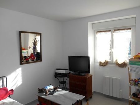 Appartement T4 CHARANTONNAY proche centre - Photo 2