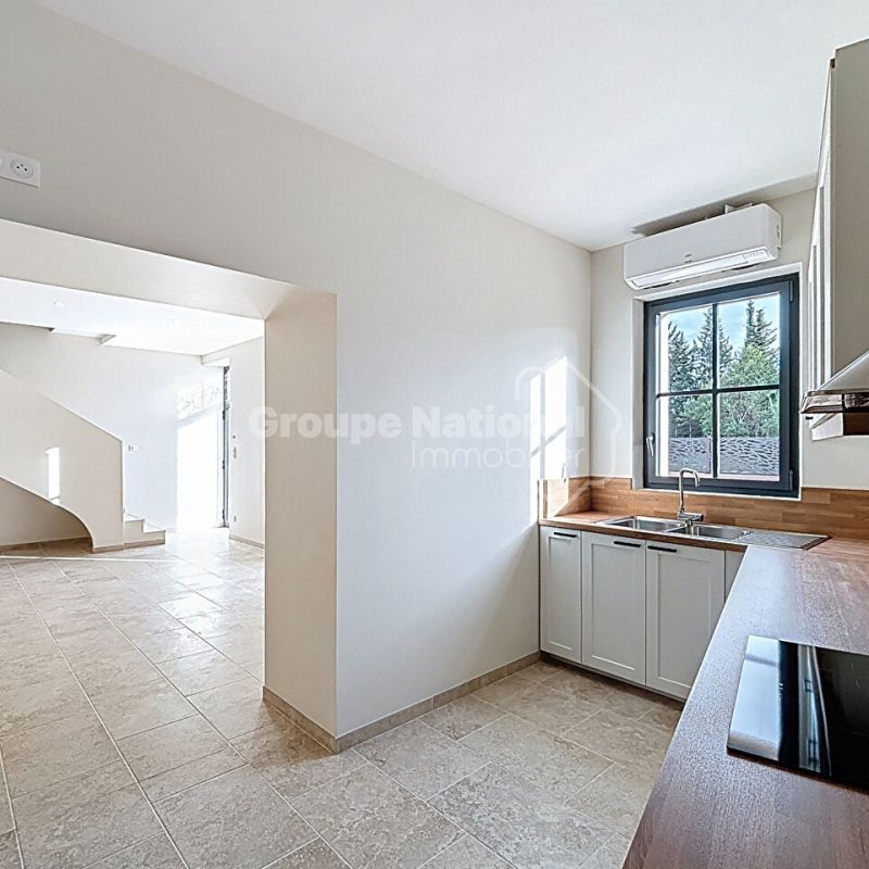 Maison Chateaurenard 4 pièce(s) 109.45 m2 - Photo 1