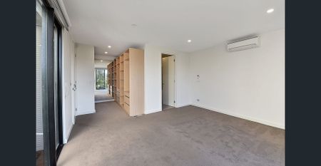 Class and Comfort at Cornwall Place - Photo 3