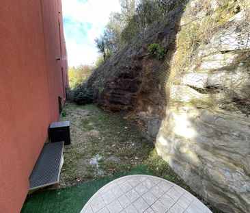 Location Appartement 2 pièces 50m² NIMES 30900 - Photo 2