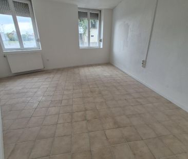 Location Appartement 4 pièces 81m² CAUDRY 59540 - Photo 5