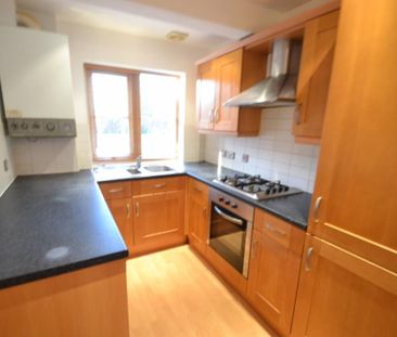 3 bedroom townhouse to rent - Photo 3