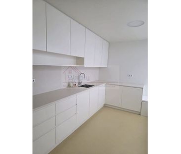 Lisboa, Lisbon - Photo 2