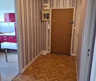 Résidence de la Tour, appartement de type 3 de 62m² dans résidence ... - Photo 4