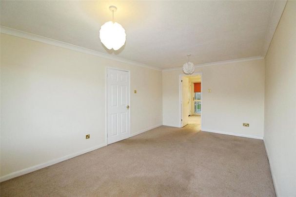 2 bedroom detached bungalow to rent - Photo 1