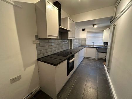 Podium Road, L13 6SB - Photo 2