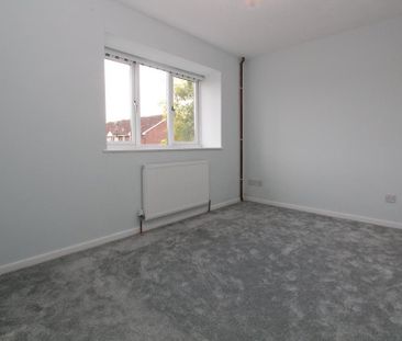1 bedroom semi-detached house to rent - Photo 3