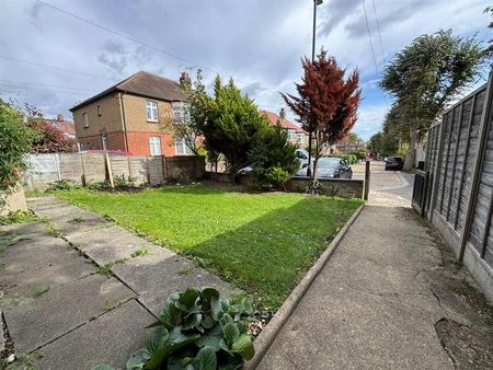 Berry Close, London, N21 - Photo 5