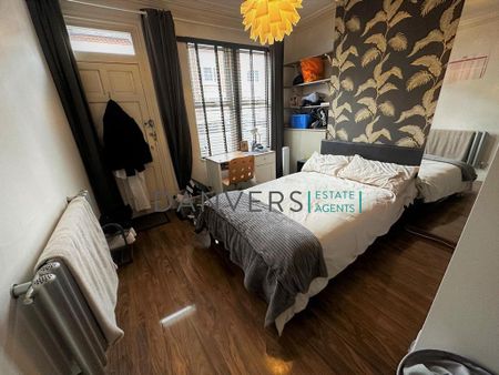 3 bedroom terraced house to rent - Photo 5