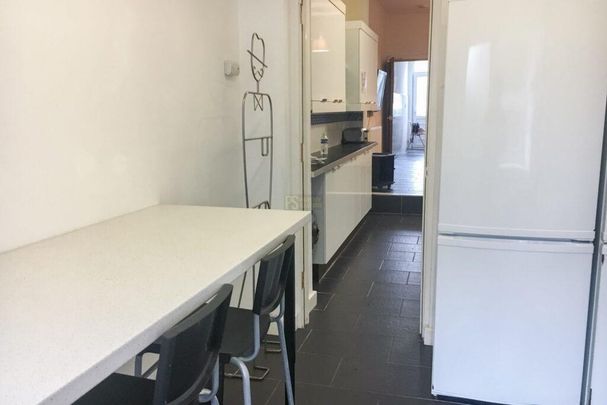 5 bedroom terraced house to rent - Photo 1
