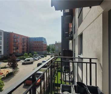 Mieszkanie z parkingiem na ogrodzonym osiedlu - Zdjęcie 3