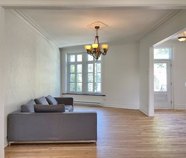 Ahuntsic-Cartierville: Logement rénové de 2 chambres sur 2 étages a... - Photo 6