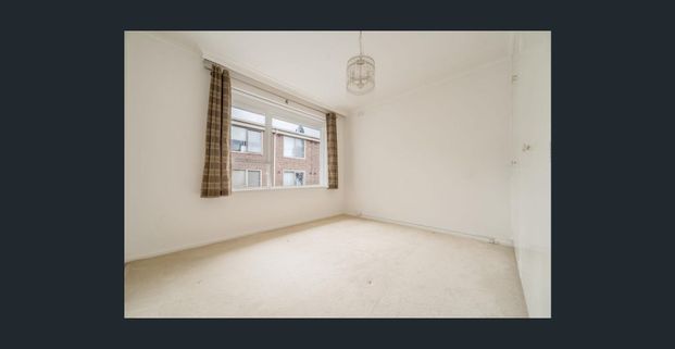 Super Spacious, Position Perfection - Photo 1