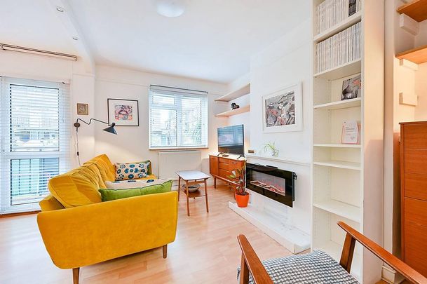 Studio to rent - Photo 1